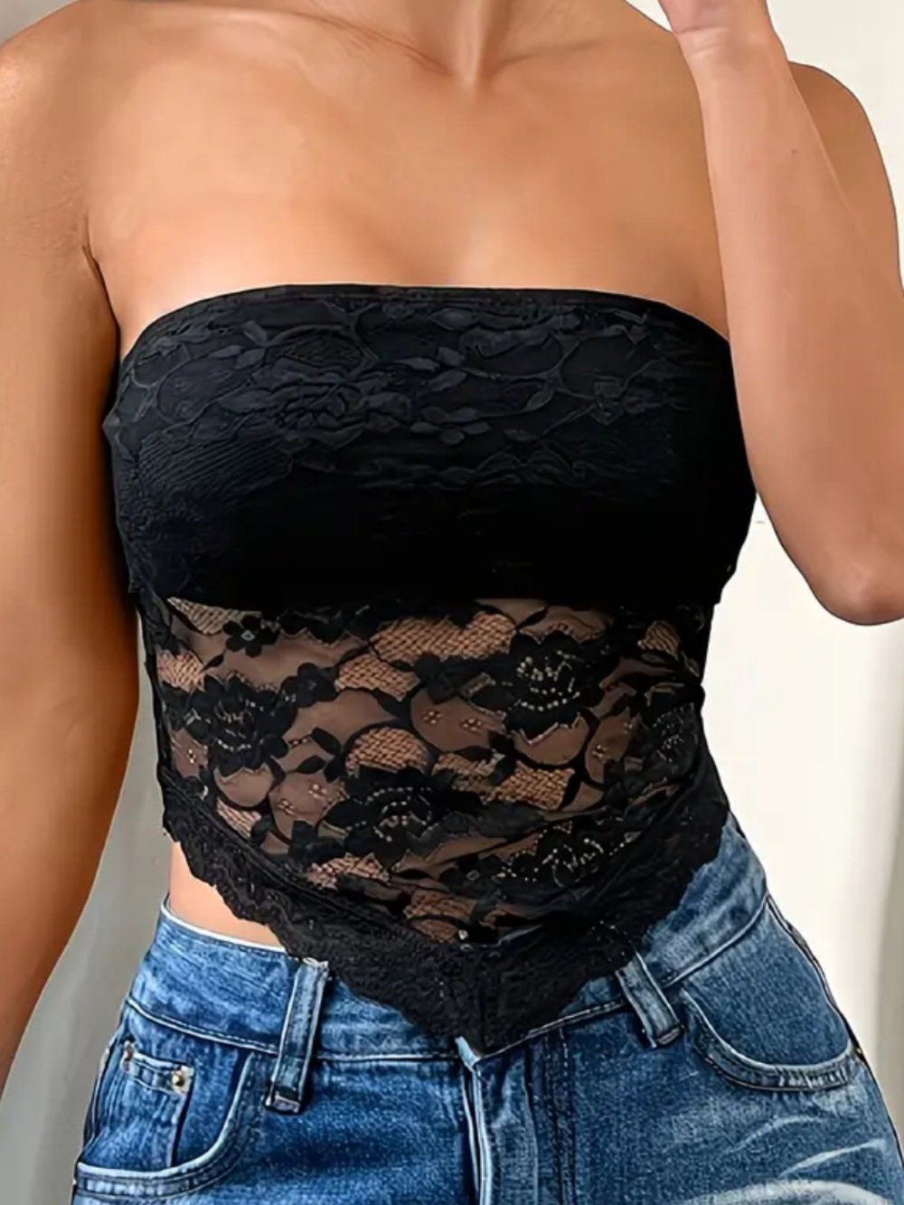 Black Lace Bandeau Bralette - Women Intimates